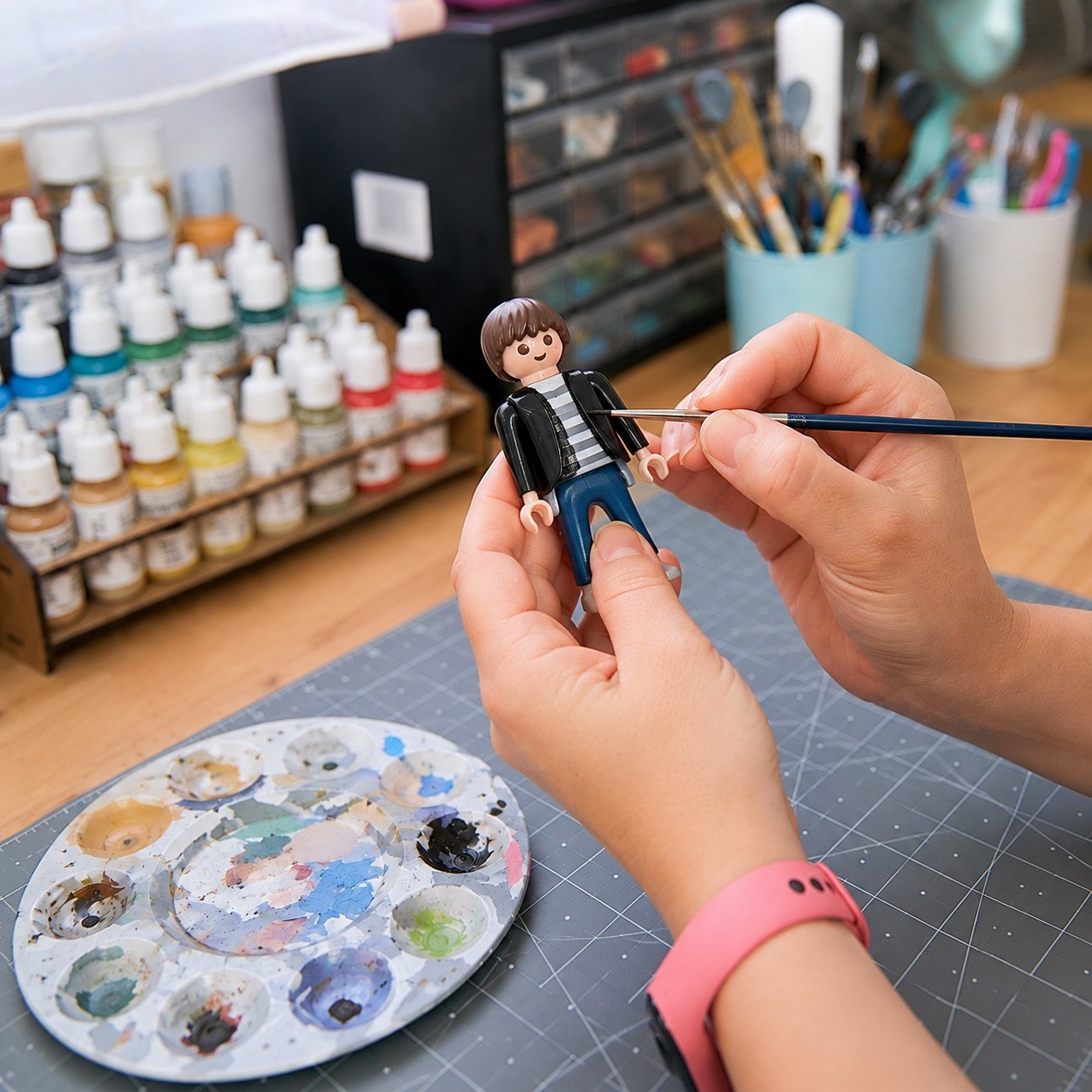 Pintura a mano con aerógrafo